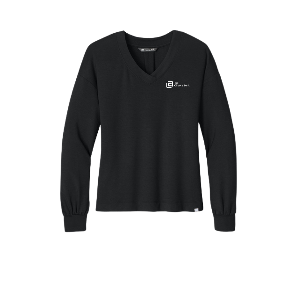 TravisMathew Women’s Long Weekend V-Neck