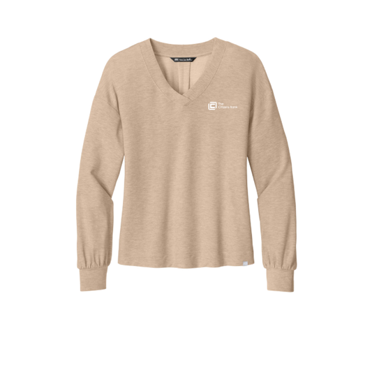TravisMathew Women’s Long Weekend V-Neck